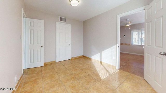 2214 N 24th Place, Phoenix, AZ 85008