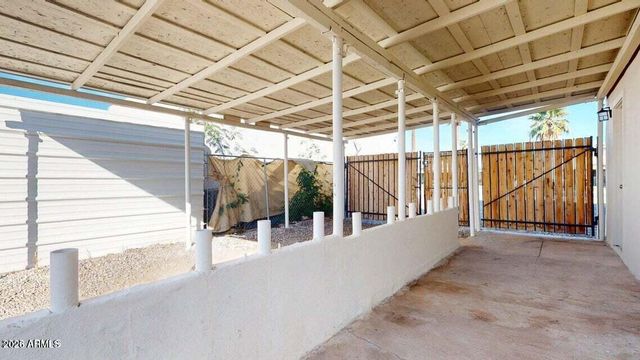 2214 N 24th Place, Phoenix, AZ 85008