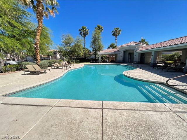 862 Park Walk Avenue, Las Vegas, NV 89123