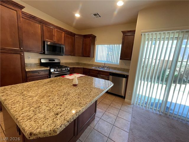 862 Park Walk Avenue, Las Vegas, NV 89123