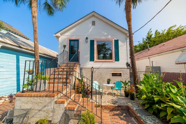 77 Nunan Street, Charleston, SC 29403