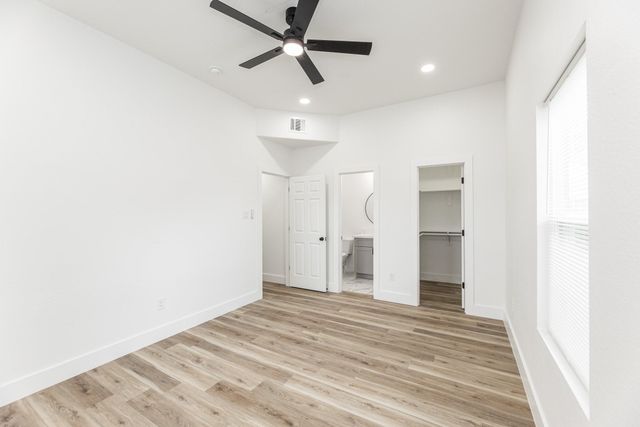 9727 Stedman Street, Houston, TX 77029