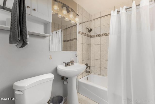 1743 W 6TH Street, Mesa, AZ 85201