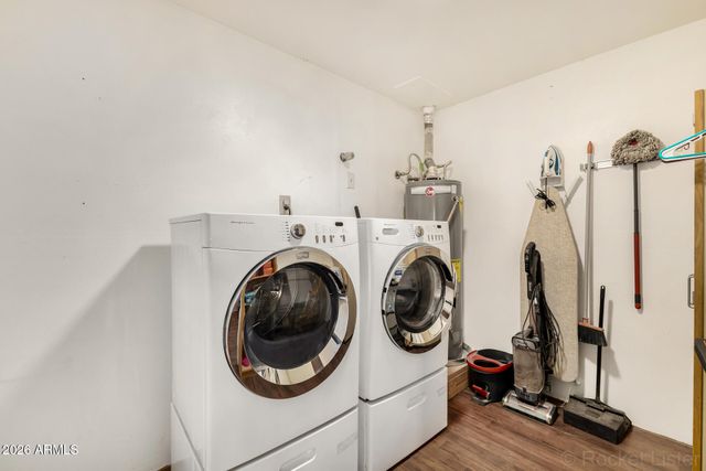 1743 W 6TH Street, Mesa, AZ 85201