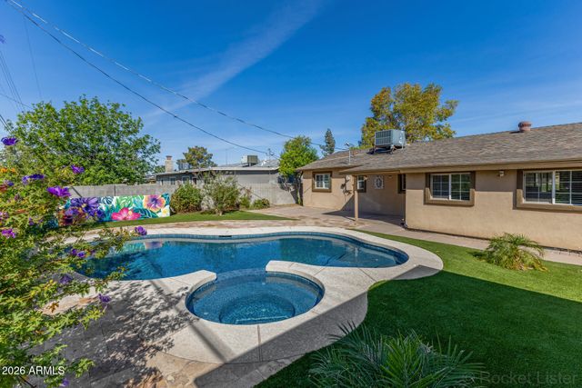 1743 W 6TH Street, Mesa, AZ 85201