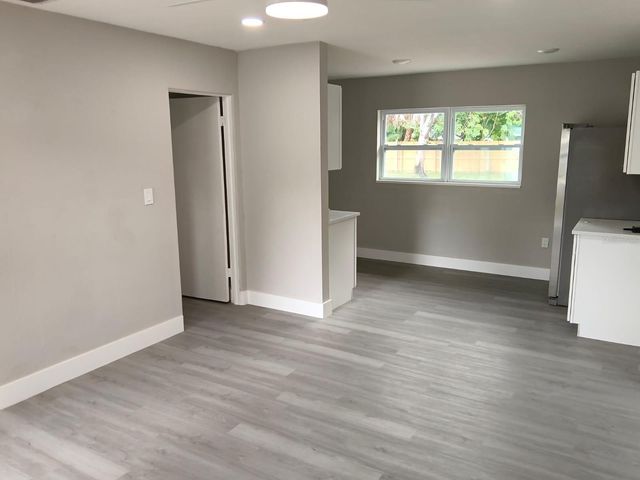 1055 30TH STREET NW, Winter Haven, FL 33881