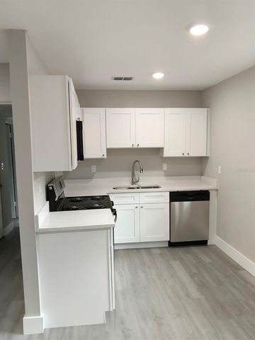 1055 30TH STREET NW, Winter Haven, FL 33881