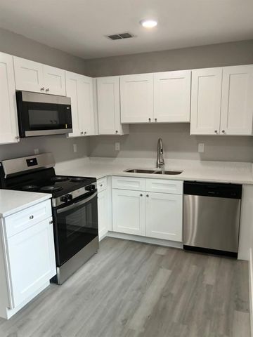 1055 30TH STREET NW, Winter Haven, FL 33881