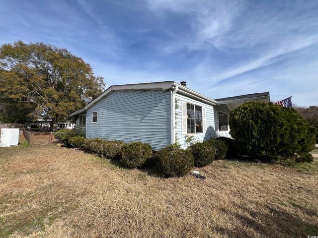 748 Nelson Dr., Murrells Inlet, SC 29576