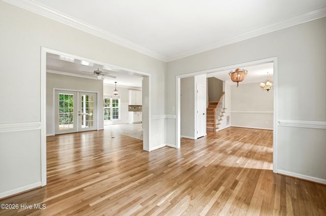 6006 Forest Creek Circle, Wilmington, NC 28403