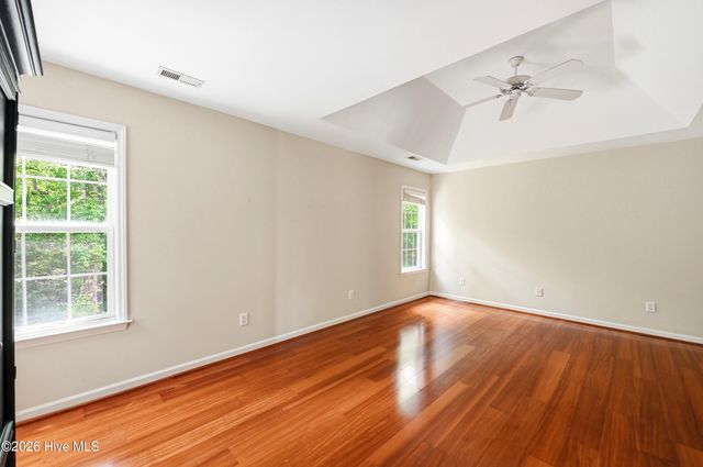 6006 Forest Creek Circle, Wilmington, NC 28403