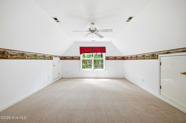 6006 Forest Creek Circle, Wilmington, NC 28403