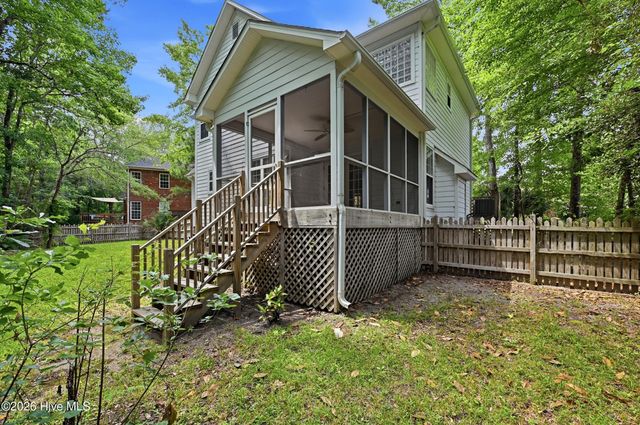 6006 Forest Creek Circle, Wilmington, NC 28403