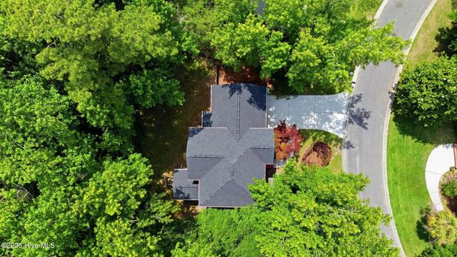6006 Forest Creek Circle, Wilmington, NC 28403