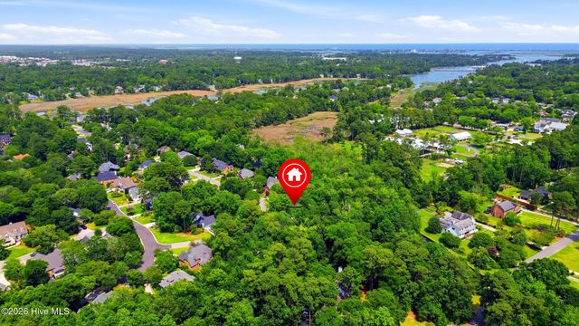 6006 Forest Creek Circle, Wilmington, NC 28403