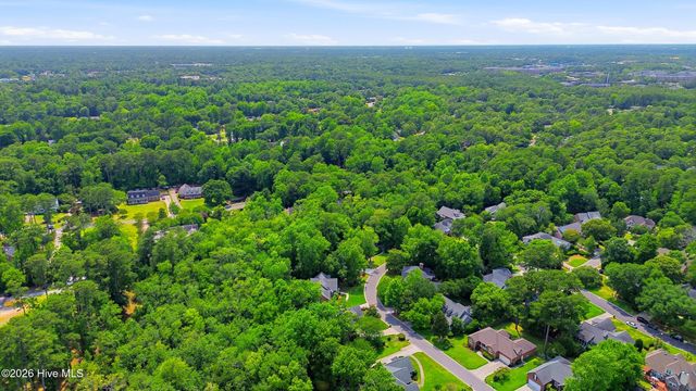 6006 Forest Creek Circle, Wilmington, NC 28403
