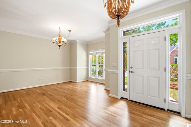 6006 Forest Creek Circle, Wilmington, NC 28403