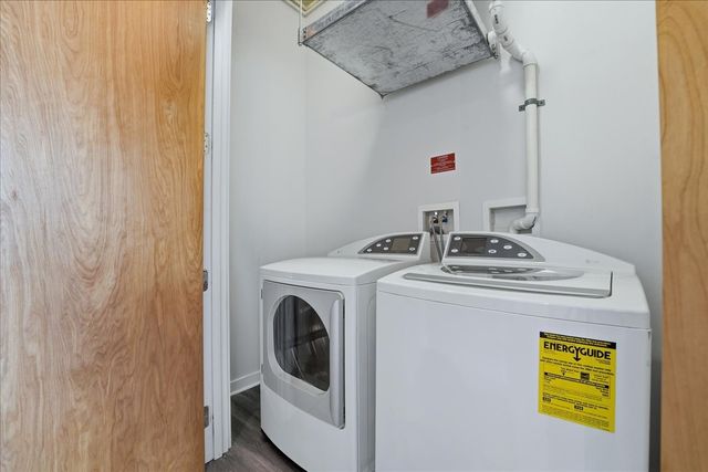 600 12th Ave S Apt 640, Nashville, TN 37203