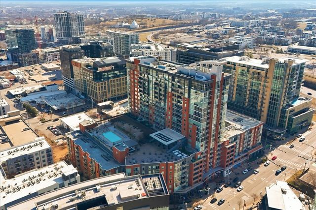 600 12th Ave S Apt 640, Nashville, TN 37203