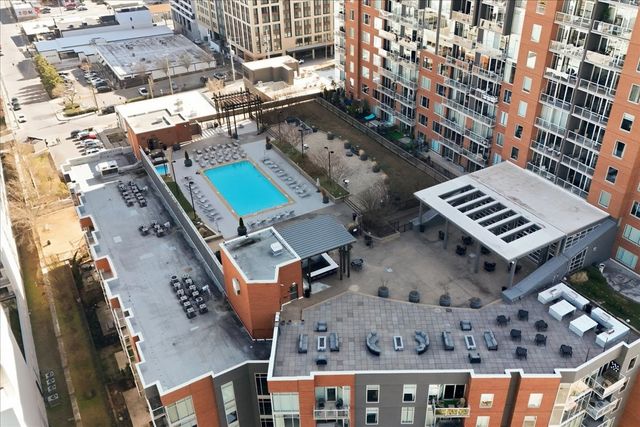 600 12th Ave S Apt 640, Nashville, TN 37203