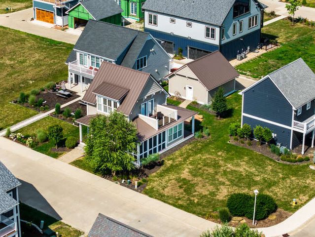 12 Great Loop, Ottawa, IL 61350