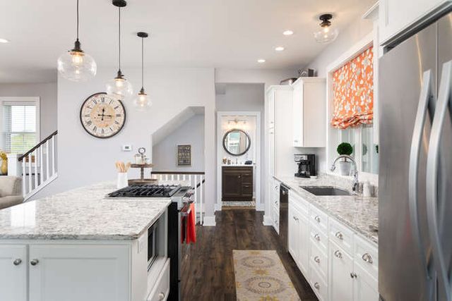 12 Great Loop, Ottawa, IL 61350