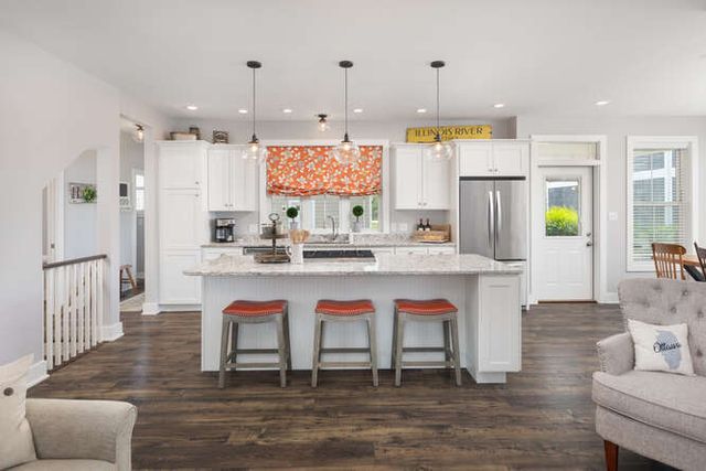 12 Great Loop, Ottawa, IL 61350