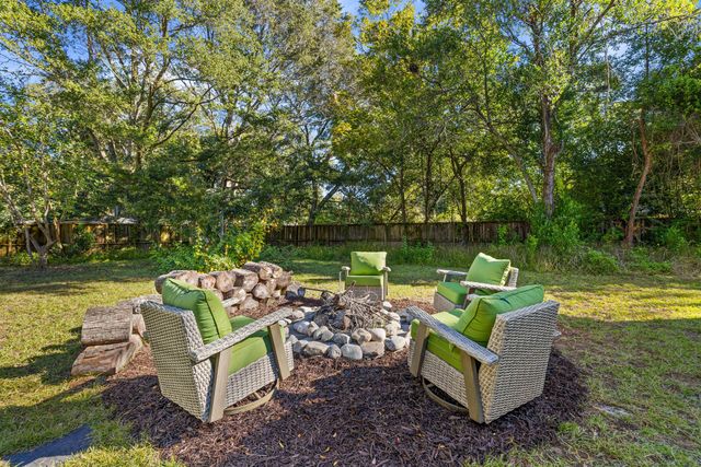 1138 Cottage Road, Charleston, SC 29412