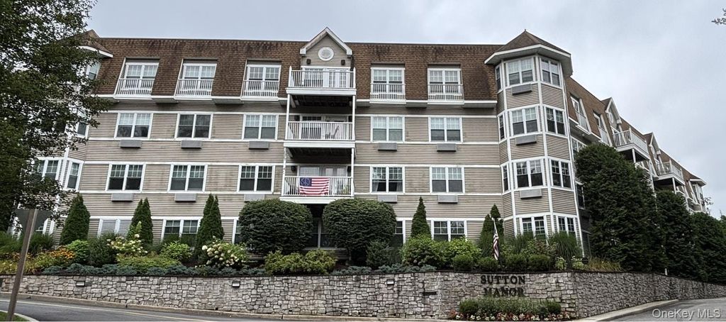 311 Sutton Drive 311, Mount Kisco, NY 10549 — photo 2