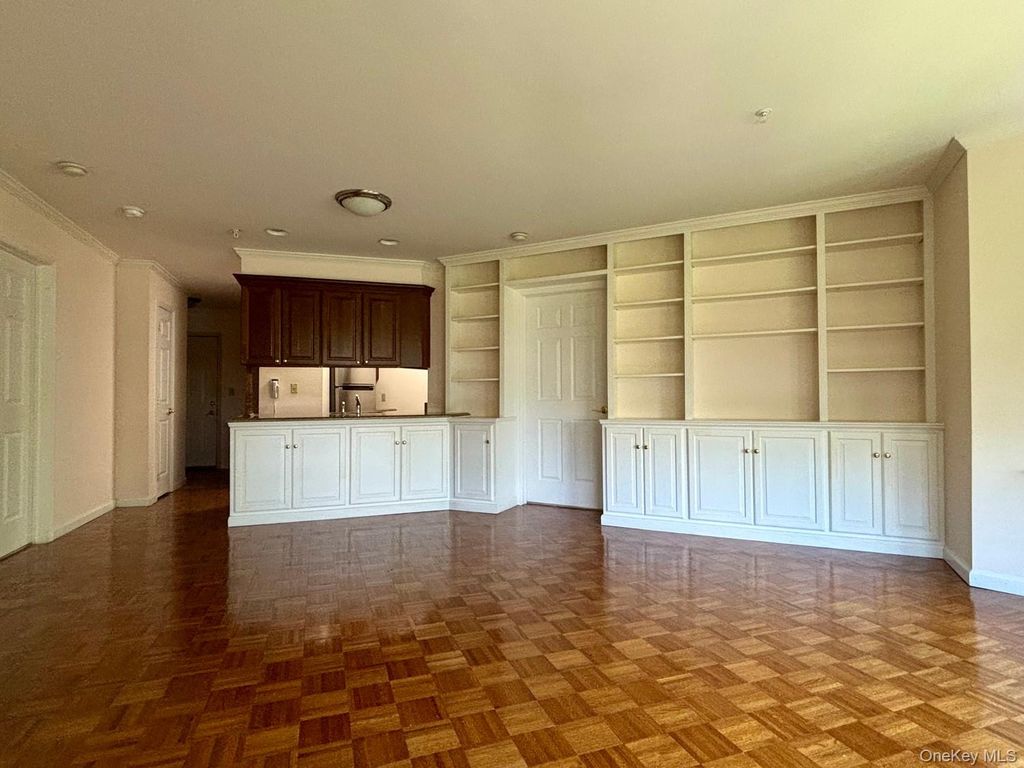 311 Sutton Drive 311, Mount Kisco, NY 10549 — photo 5