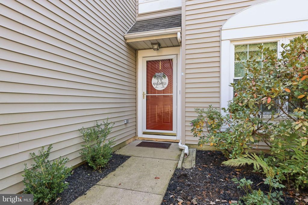 5703 CONSTITUTION CT #, NORTH WALES, PA 19454 — photo 2