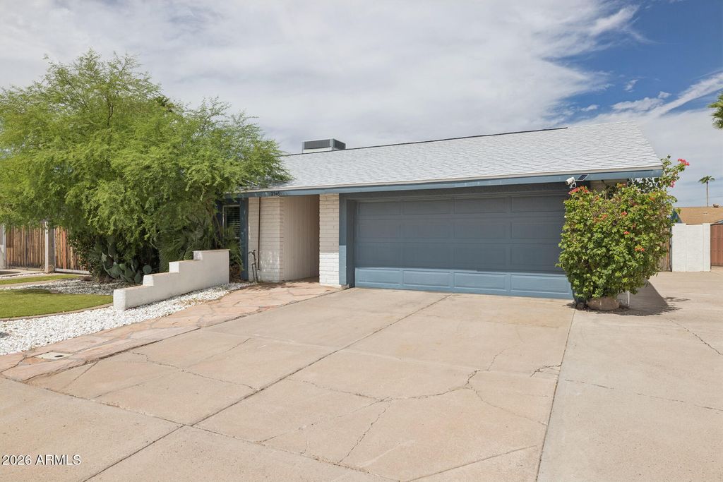 2548 E INVERNESS Avenue, Mesa, AZ 85204 — photo 4