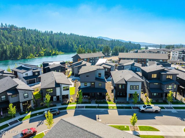 2992 W LUMBER LN, Coeur D'alene, ID 83814