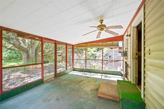 140 W PONKAN ROAD, Apopka, FL 32712