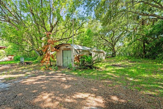 140 W PONKAN ROAD, Apopka, FL 32712