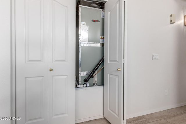 446 W MENDOZA Circle, Mesa, AZ 85210