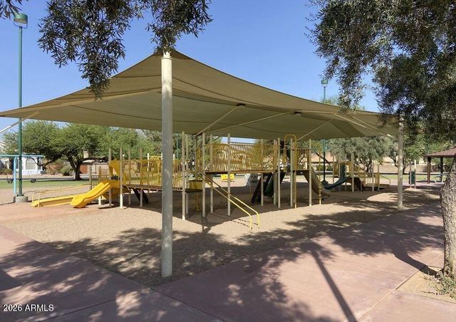 446 W MENDOZA Circle, Mesa, AZ 85210