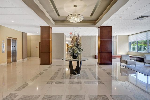 4250 Galt Ocean Drive 8h, Fort Lauderdale, FL 33308