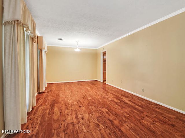421 Warrior Lane, Harriman, TN 37748
