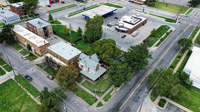 306 E Pine St, Wichita, KS 67214