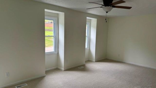 2154 Kennon Lane, Huntington, WV 25705