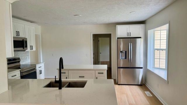 2154 Kennon Lane, Huntington, WV 25705
