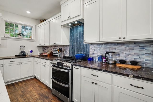 2532 6th Avenue, Fort Worth, TX 76110