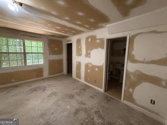 129 Hampton Brook Drive, Hampton, GA 30228
