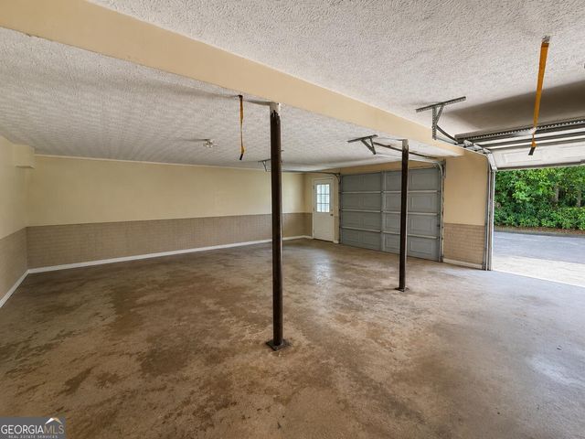 129 Hampton Brook Drive, Hampton, GA 30228