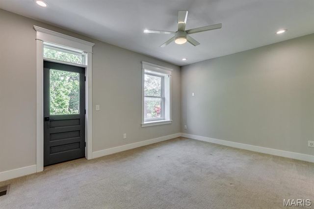 4116 Flad Avenue, St Louis, MO 63110