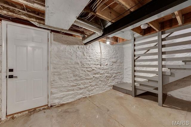 4116 Flad Avenue, St Louis, MO 63110