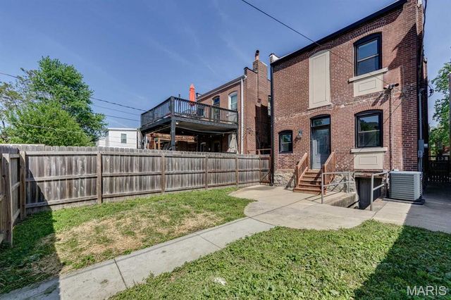 4116 Flad Avenue, St Louis, MO 63110