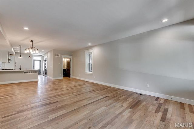 4116 Flad Avenue, St Louis, MO 63110