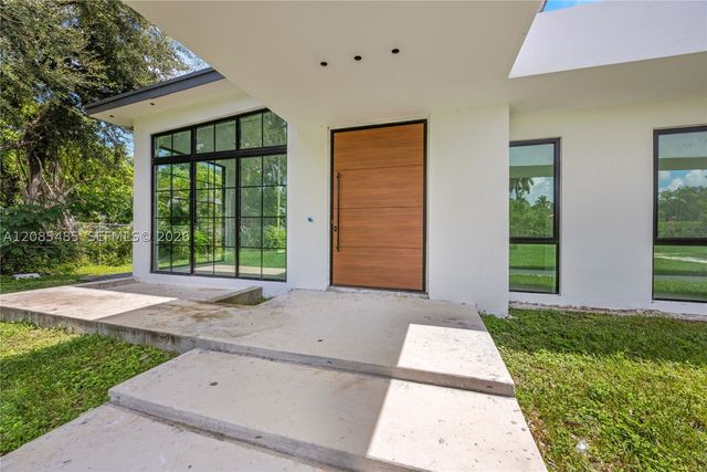7885 SW 117th St, Pinecrest, FL 33156